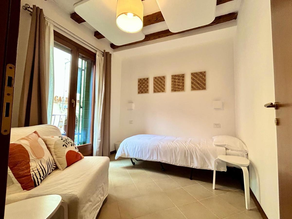 Central Flat Romantic Domus Remedio 威尼斯 外观 照片
