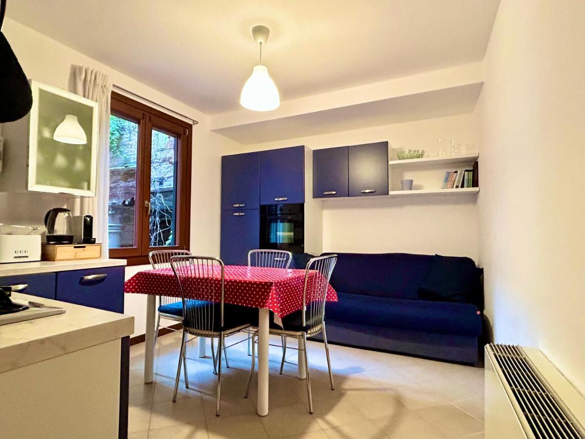 Central Flat Romantic Domus Remedio 威尼斯 外观 照片